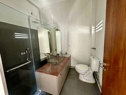 River Valley Apartments (D10), Apartment #637329271
